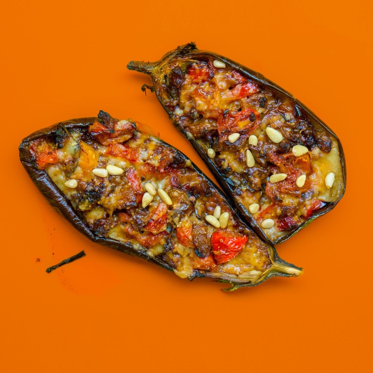 Семейна кутия